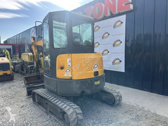 Escavadora Bobcat e35 cabine à 20500 € ht