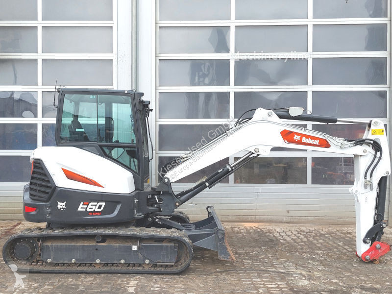 Escavadora Bobcat