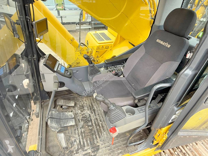 Lopatový nakládač Komatsu - 29m UHD + Normal...