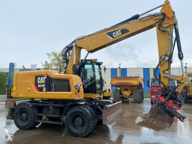 Escavatore Caterpillar F