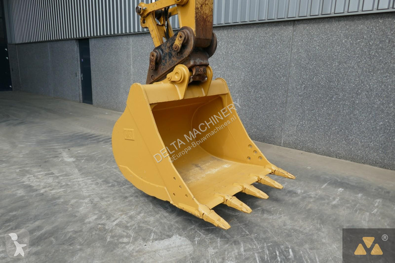 Skovl Caterpillar 320FL