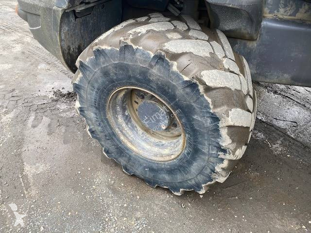 Escavadora Mecalac