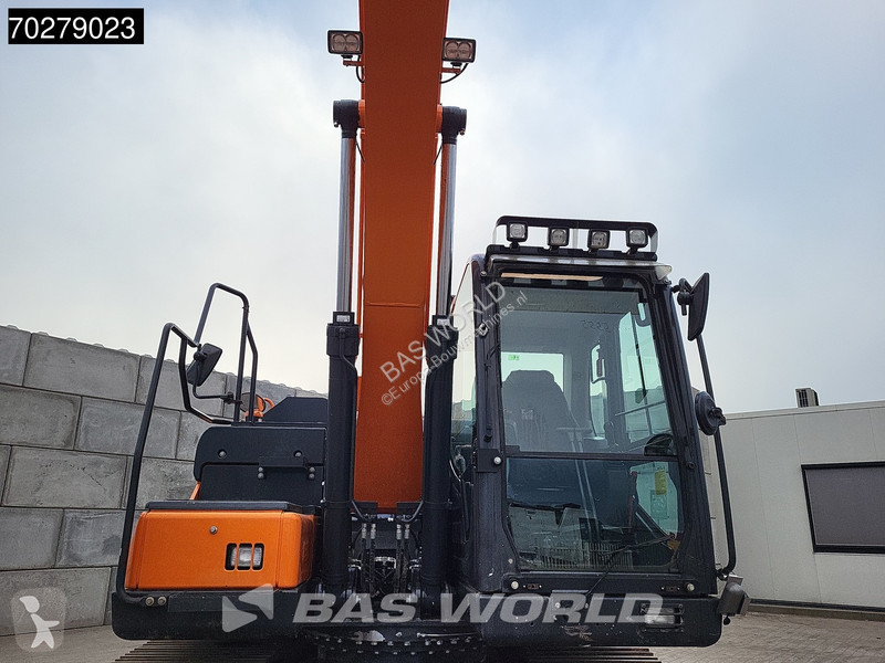 Excavator Doosan -5