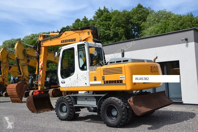 Excavator Liebherr