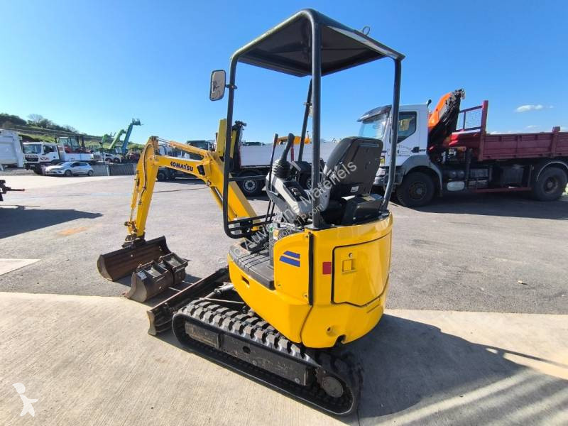 Escavadora Komatsu