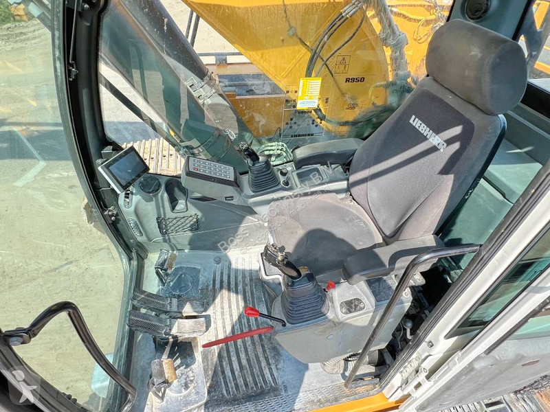 Excavator Liebherr R950 / R945 / - German Machine