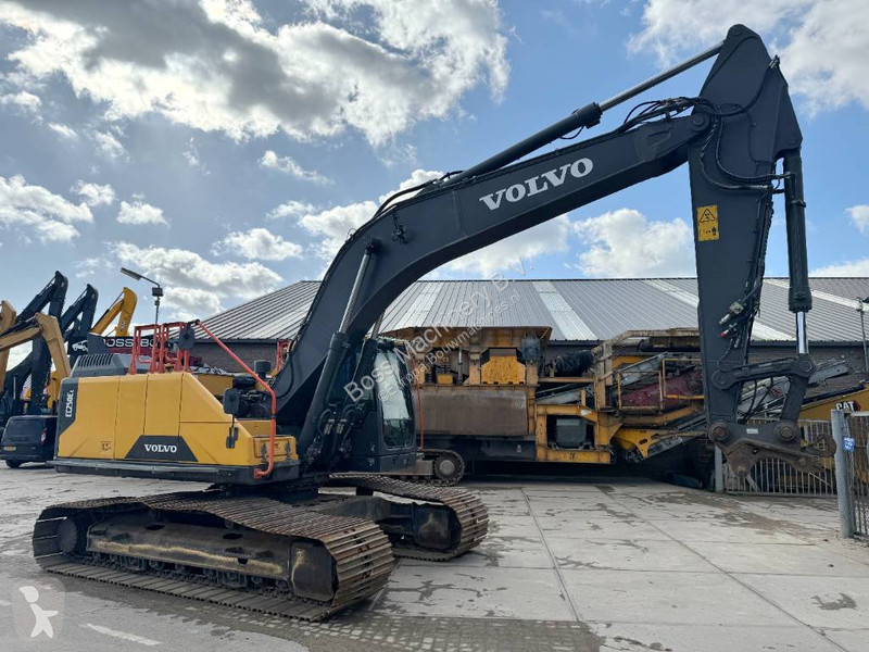 Graafmachine Volvo EC250EL - Hamer Lines /...