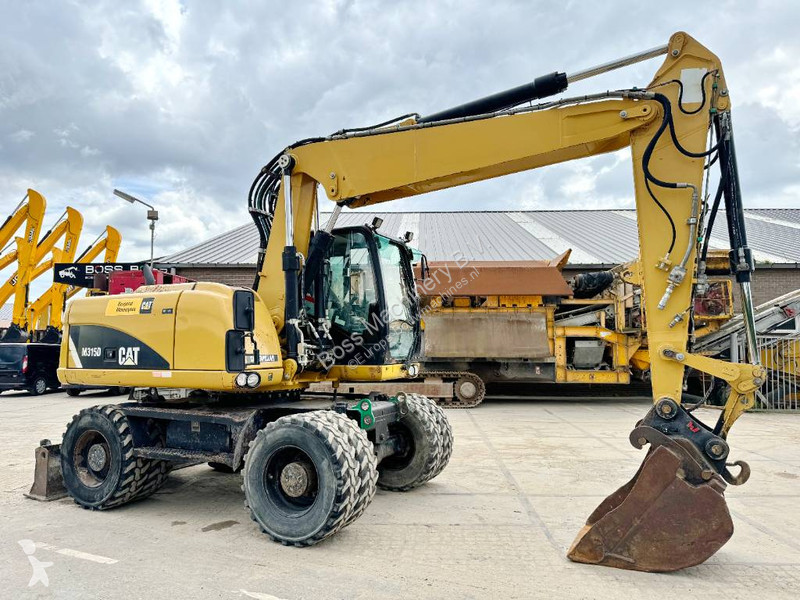 Excavator Caterpillar D - Triple Boom / Quick...