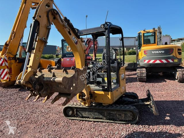 Lopatový nakládač Caterpillar  302 CR