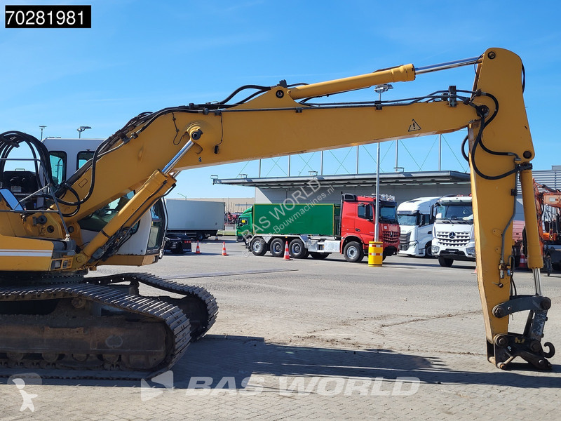 Excavadora Liebherr R914B