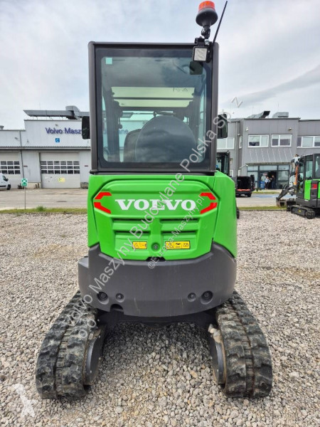 Escavadora Volvo JECR25D ELECTRIC