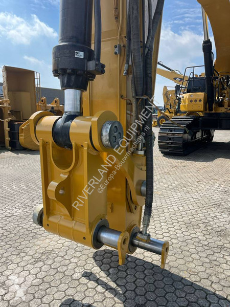 Graafmachine Caterpillar 395 with only 1600...