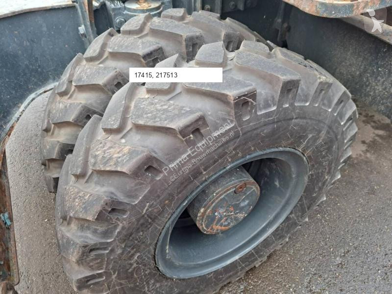 Lopatový nakládač Hyundai HW140