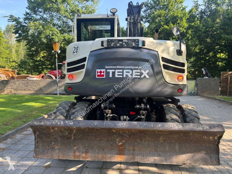 Excavator Terex