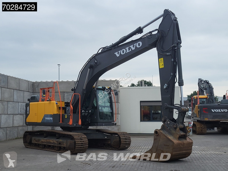 Escavadora Volvo EC200 E L