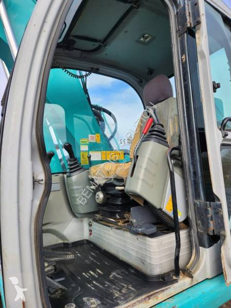 Excavadora Kobelco