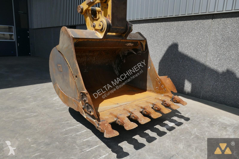 Graafmachine Caterpillar 349FL
