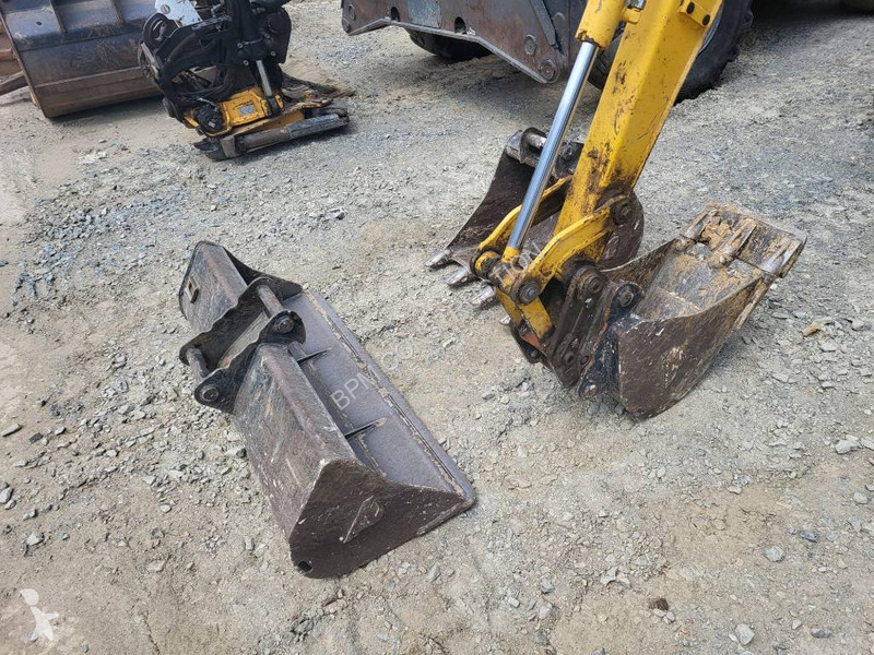 Excavator Komatsu PC26MR-3