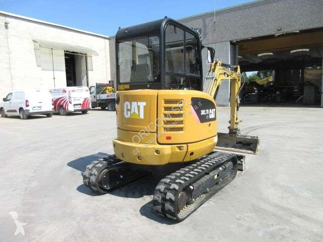 Escavatore Caterpillar 3027 CR