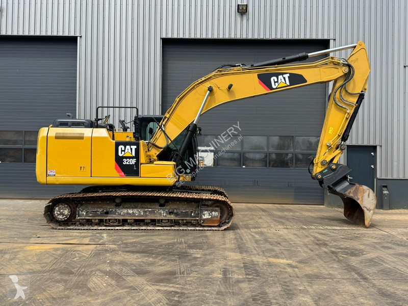 Excavator Caterpillar 320FL incl. 3 x Bucket