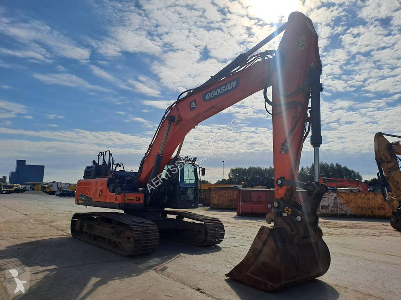 Excavadora Doosan -5 (Full Topcon 3D GPS)
