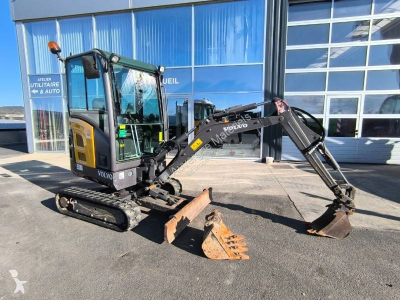 Escavadora Volvo EC 18 D