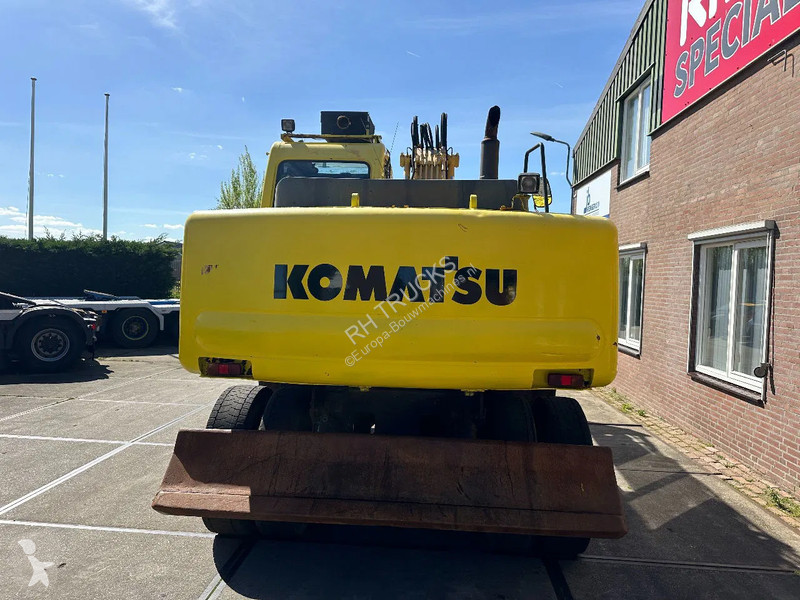Escavatore Komatsu CE