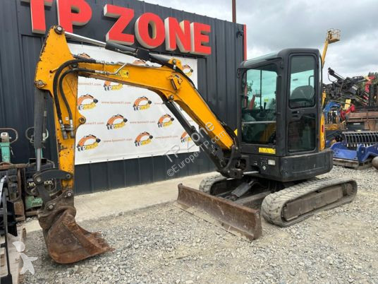 Escavadora Bobcat e35 cabine à 23 500 € ht