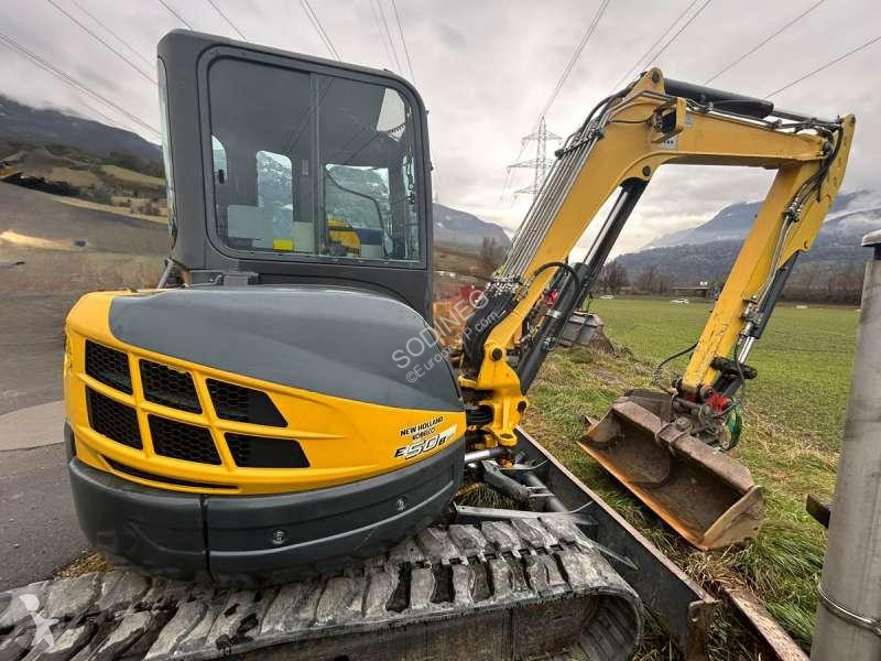 Excavator New Holland E50B