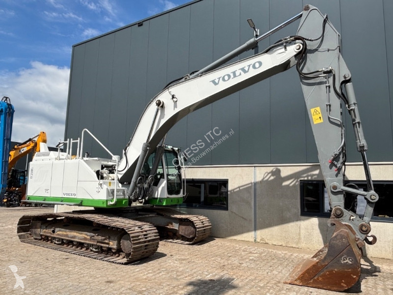 Lopatový nakládač Volvo 250 E - 250 EL