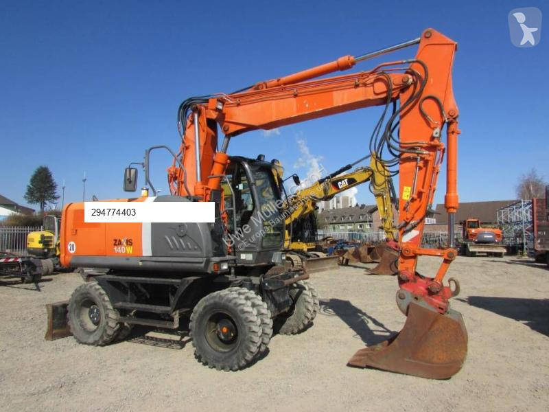 Escavadora Hitachi W-3 Mobilbagger 45.000 EUR /...
