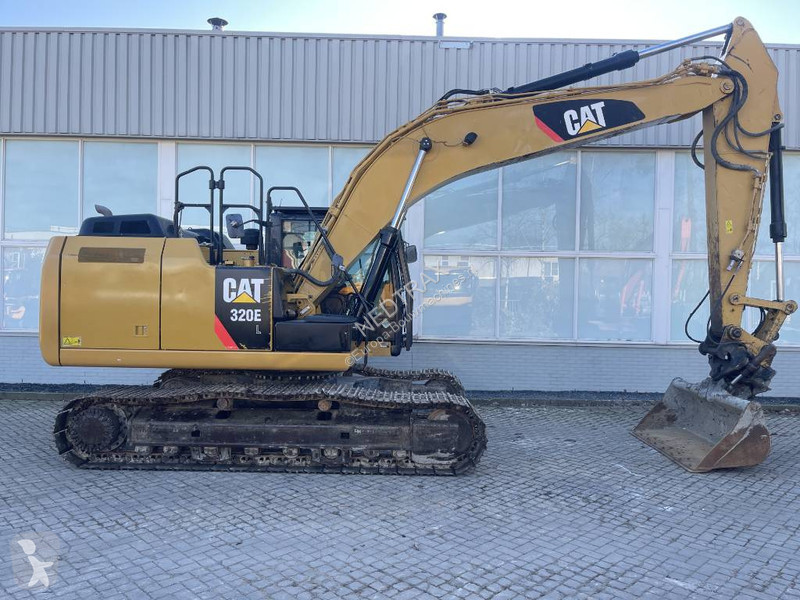 Excavator Caterpillar 2012 CE