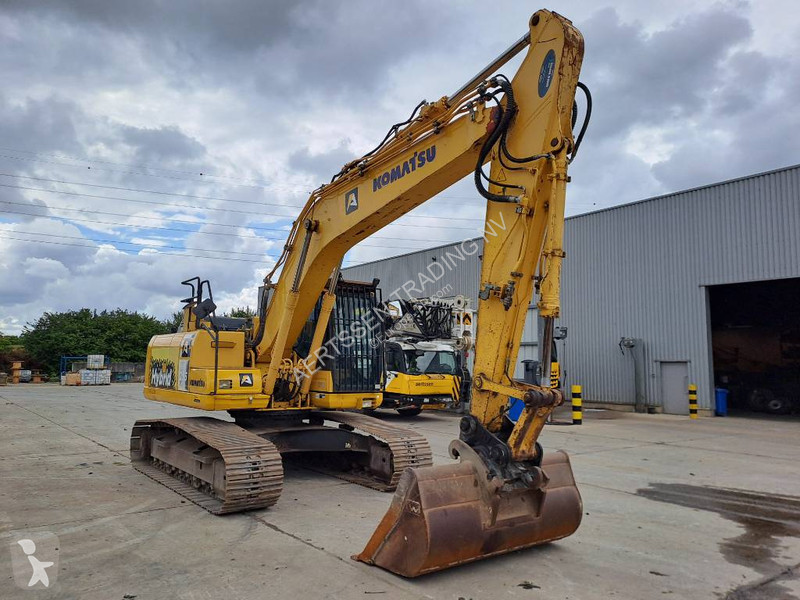 Excavator Komatsu HB215LC-2