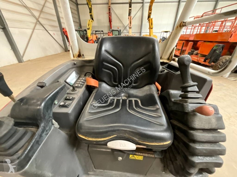 Escavadora Volvo EC 18 D