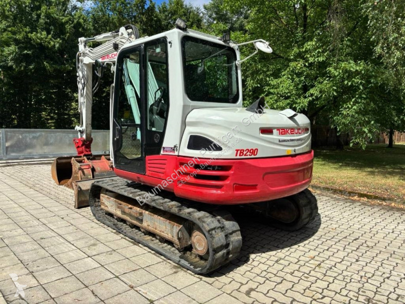 Skovl Takeuchi