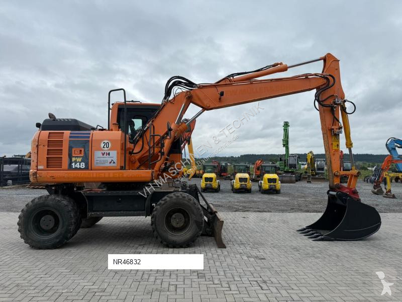 Excavator Komatsu PW148