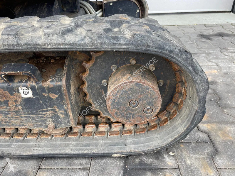 Escavadora Yanmar Vio23-6