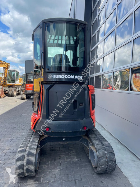 Escavadora Eurocomach ES25ZT