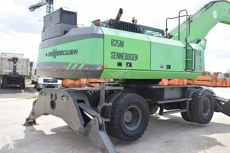 Escavadora Sennebogen
