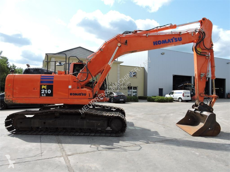 Escavatore Komatsu -10
