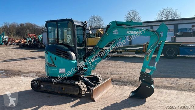 Escavadora Kobelco SK28SR-6F Minibagger...