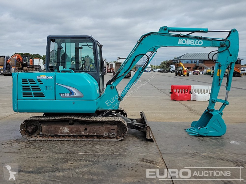 Escavadora Kobelco -8