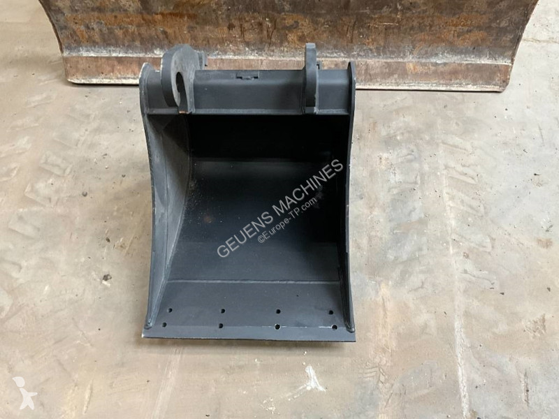 Escavadora Bobcat E 50 EM