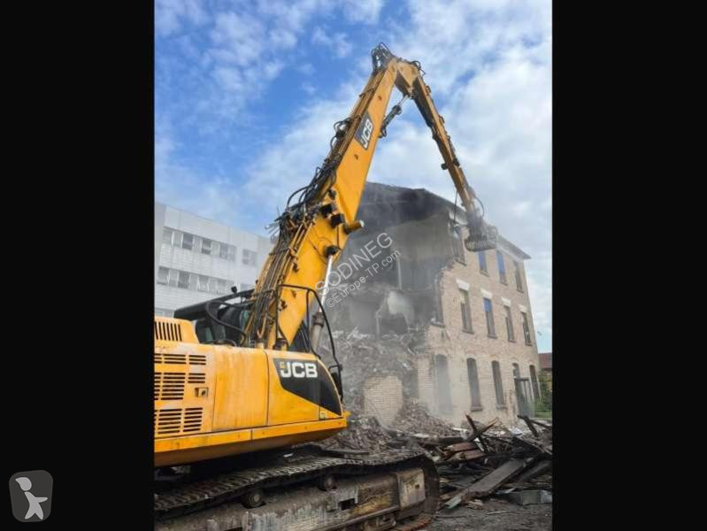 Excavadora JCB