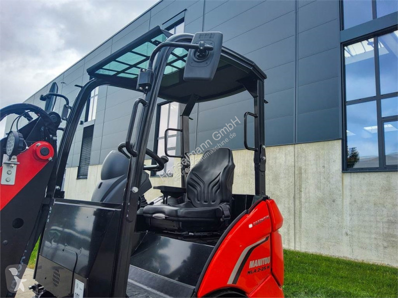 Materiel til dyreavl Manitou MLA 2-25H