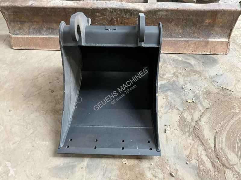 Escavadora Bobcat E 50 EM