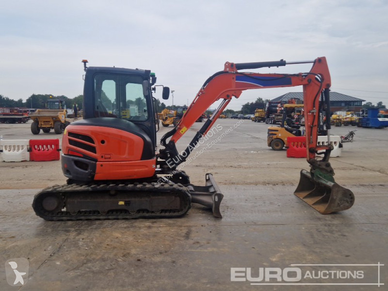 Escavadora Kubota U48-4