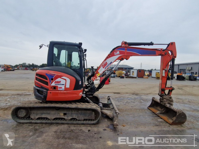 Escavadora Kubota U48-4