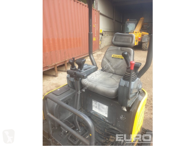 جرافة New Holland E17C