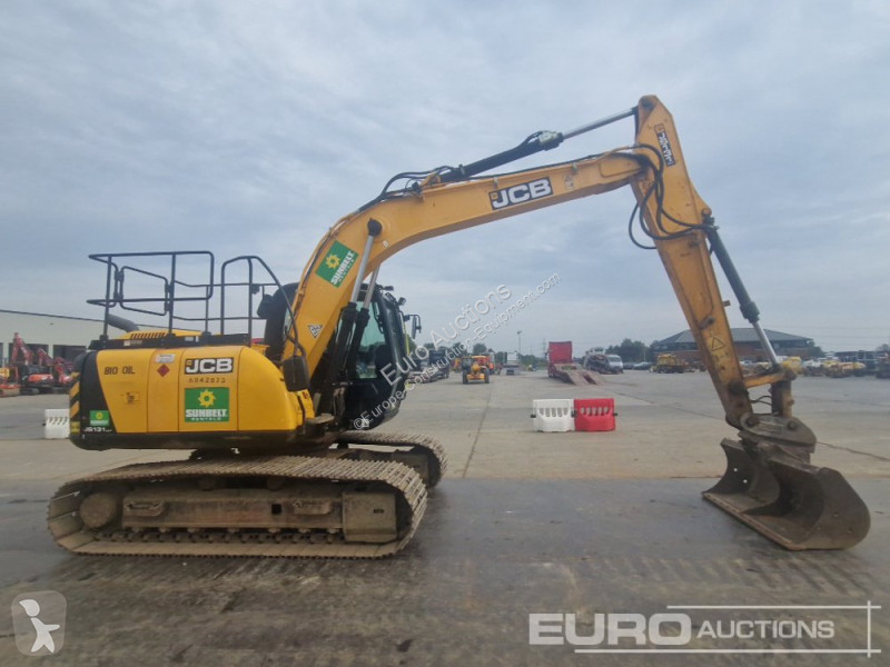 جرافة JCB JS131LC